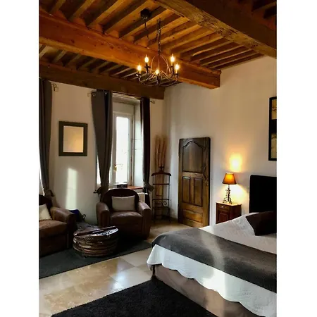 Luxury 5-star Mansion, Services Included, Swimming Pool, Tennis, Bowling * Les Nappes
