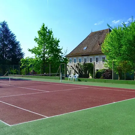 Holiday home Luxury 5-star Mansion, Services Included, Swimming Pool, Tennis, Bowling *