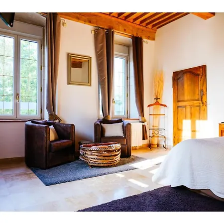 Luxury 5-star Mansion, Services Included, Swimming Pool, Tennis, Bowling