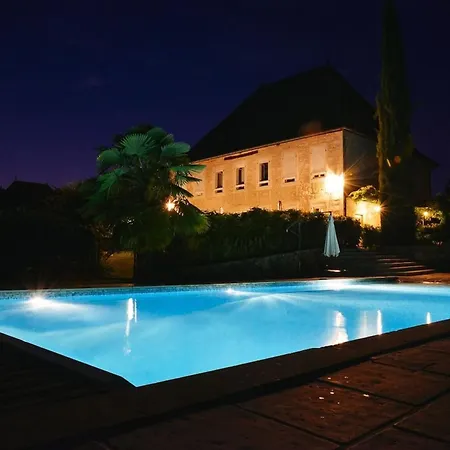 Holiday home Luxury 5-star Mansion, Services Included, Swimming Pool, Tennis, Bowling Les Nappes