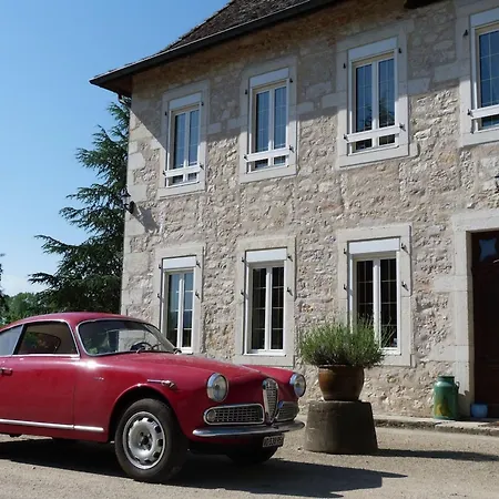 Holiday home Luxury 5-star Mansion, Services Included, Swimming Pool, Tennis, Bowling *